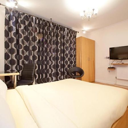 Milestone Apartments Лондон Стая снимка