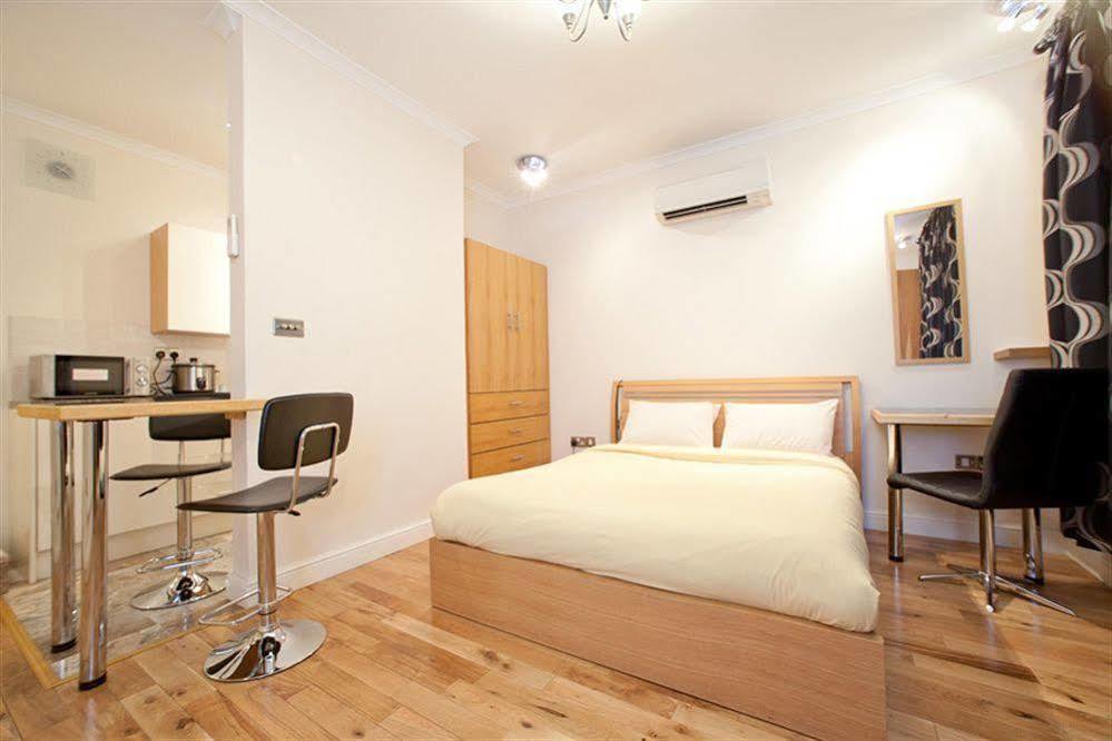 Milestone Apartments Лондон Екстериор снимка